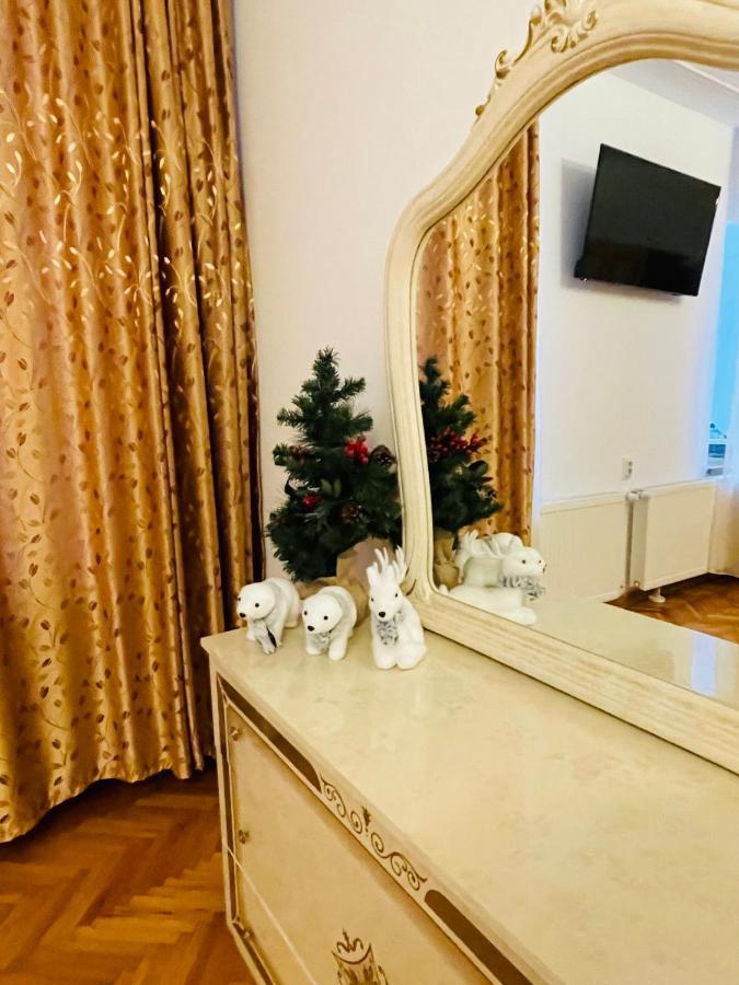 Londof Schei Apartments - Downtown Μπρασόβ Εξωτερικό φωτογραφία