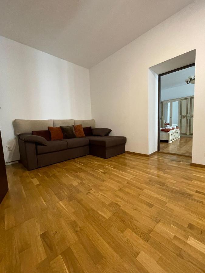Londof Schei Apartments - Downtown Μπρασόβ Εξωτερικό φωτογραφία