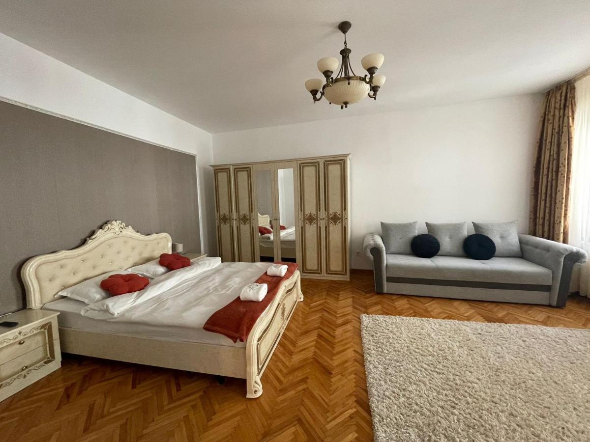 Londof Schei Apartments - Downtown Μπρασόβ Εξωτερικό φωτογραφία